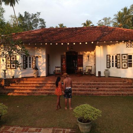 Templeberg Bed & Breakfast Walahanduwa Luaran gambar