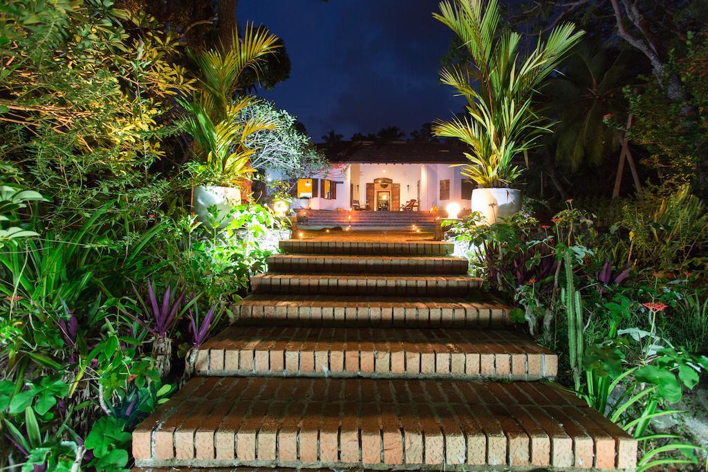 Templeberg Bed & Breakfast Walahanduwa Luaran gambar
