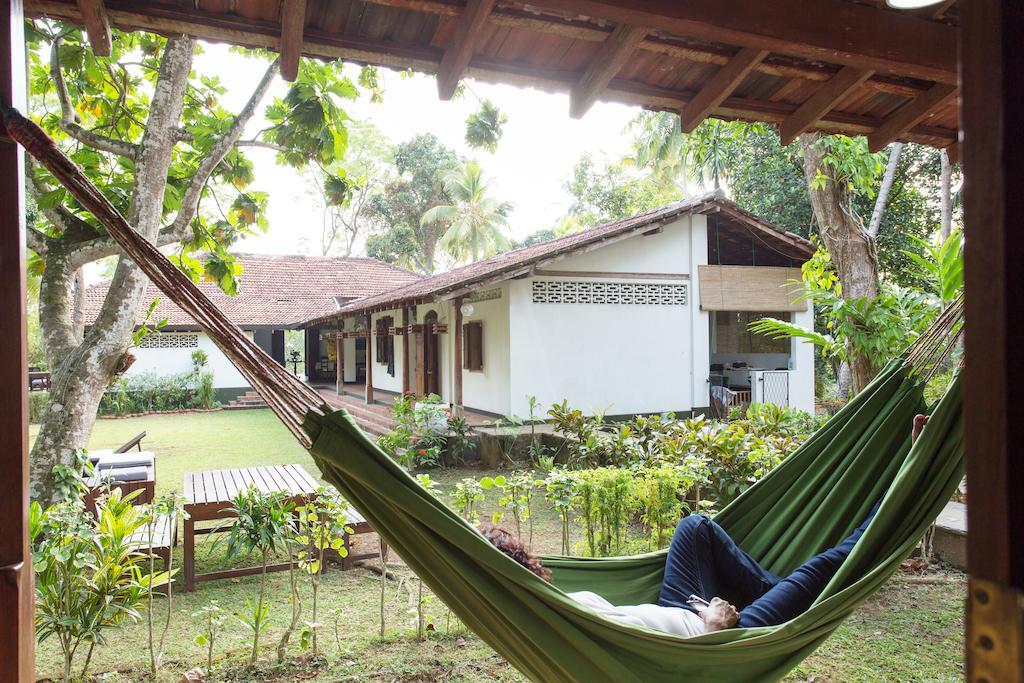 Templeberg Bed & Breakfast Walahanduwa Luaran gambar