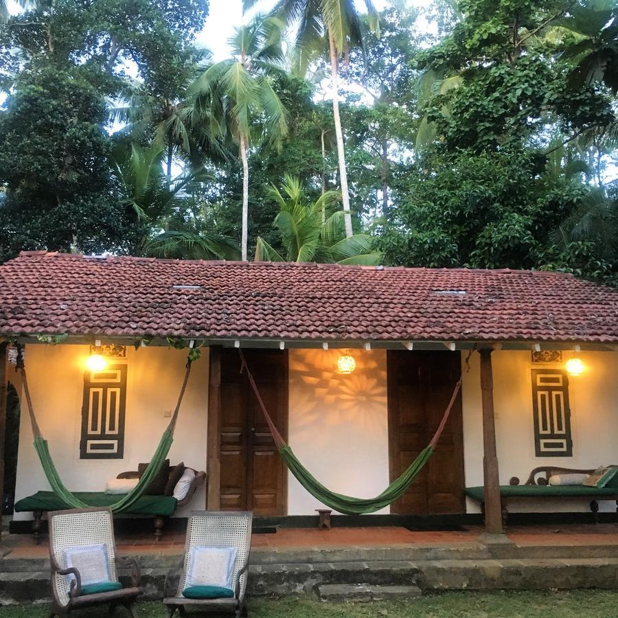 Templeberg Bed & Breakfast Walahanduwa Luaran gambar