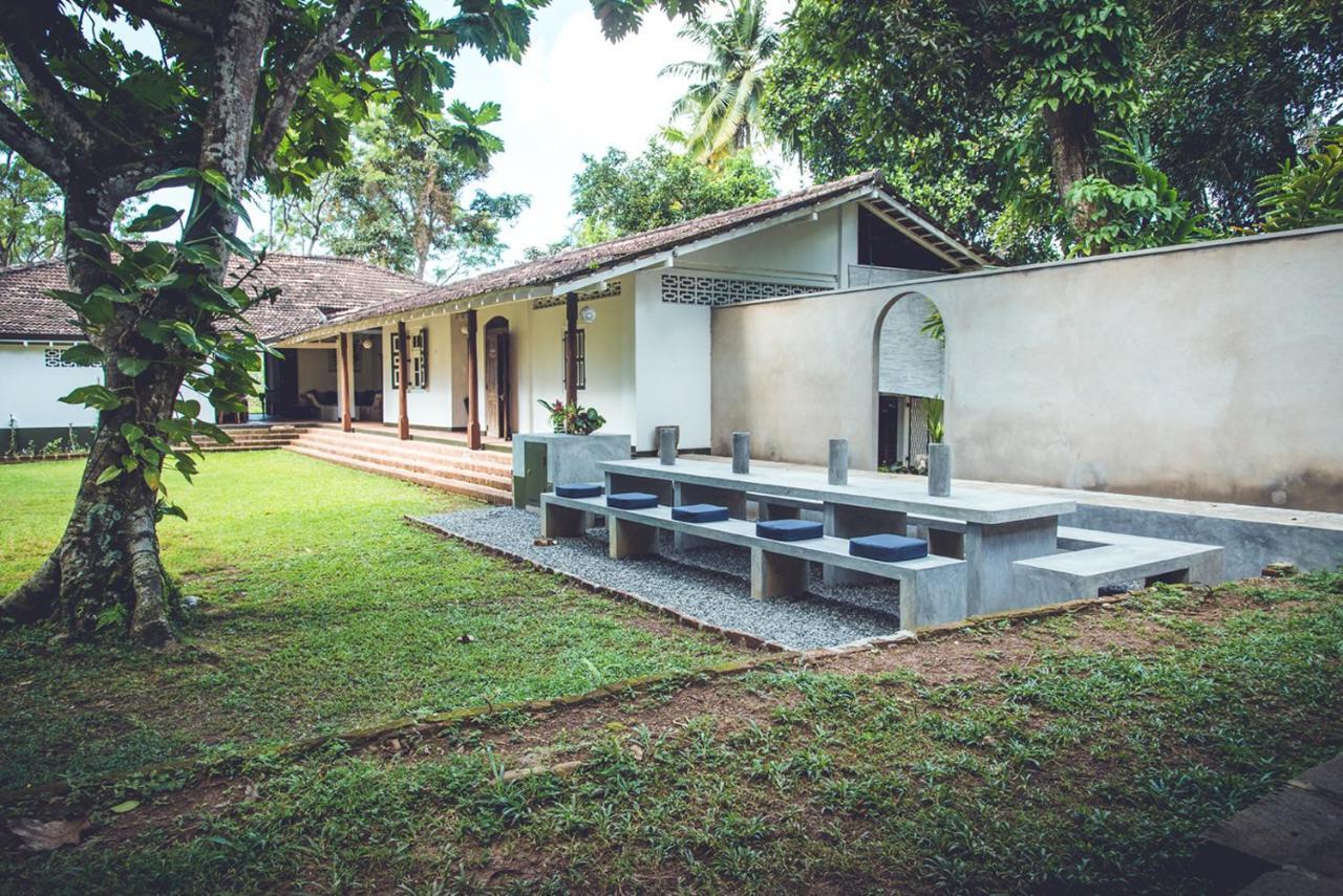 Templeberg Bed & Breakfast Walahanduwa Luaran gambar