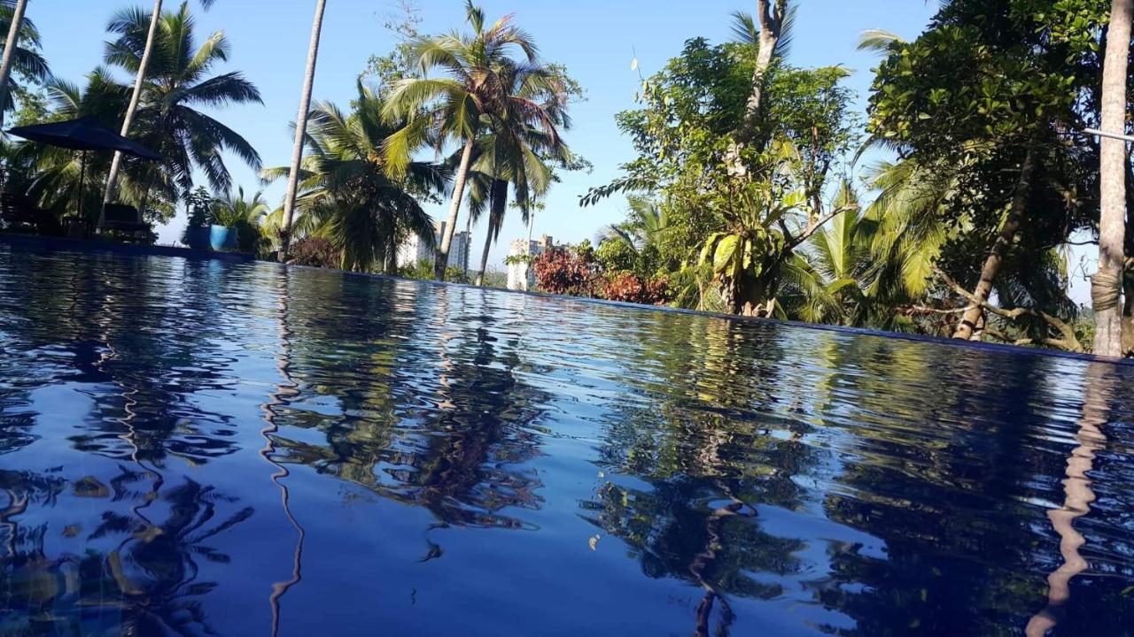 Templeberg Bed & Breakfast Walahanduwa Luaran gambar